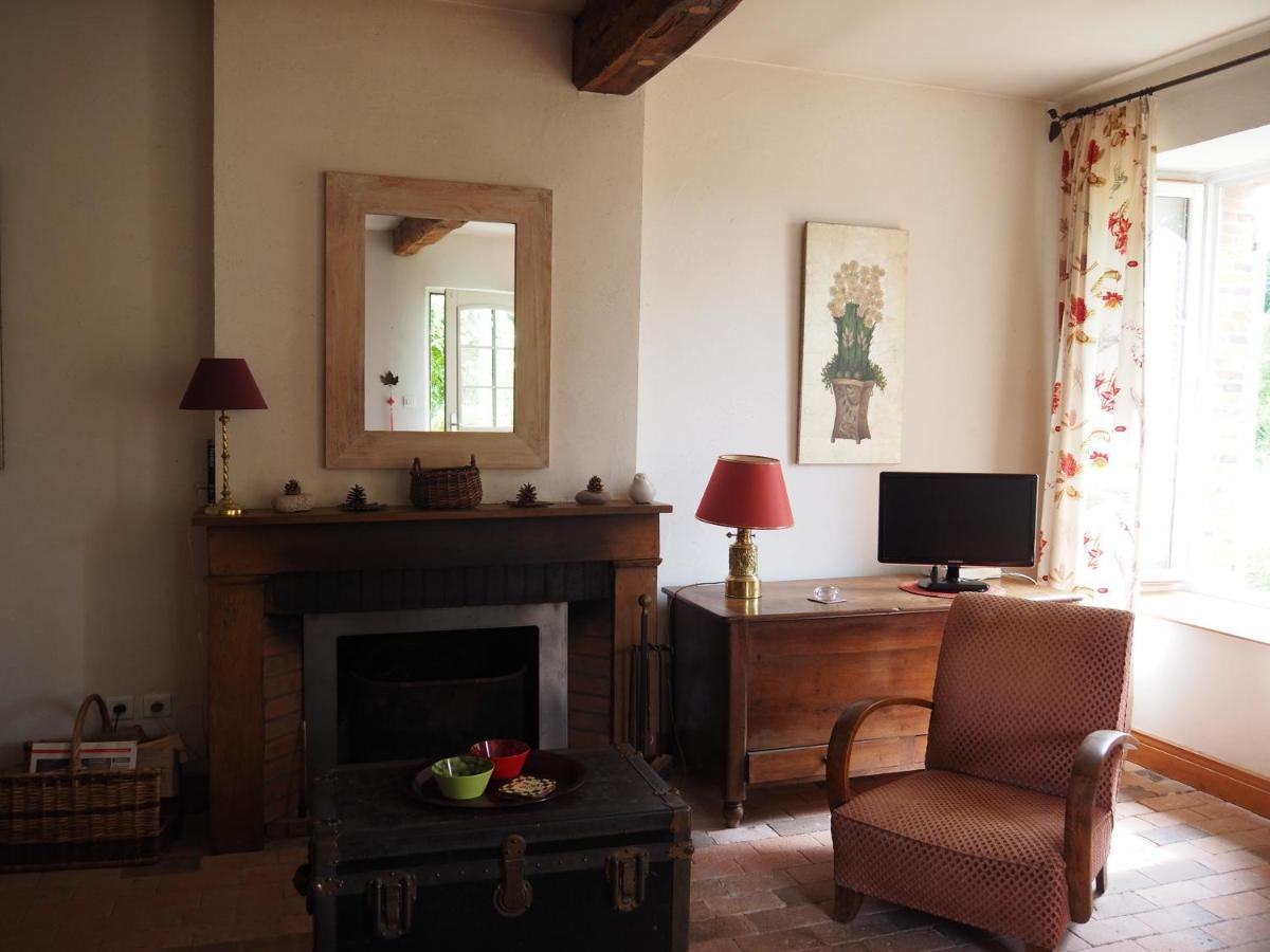 Chateau De Juvigny Luaran gambar