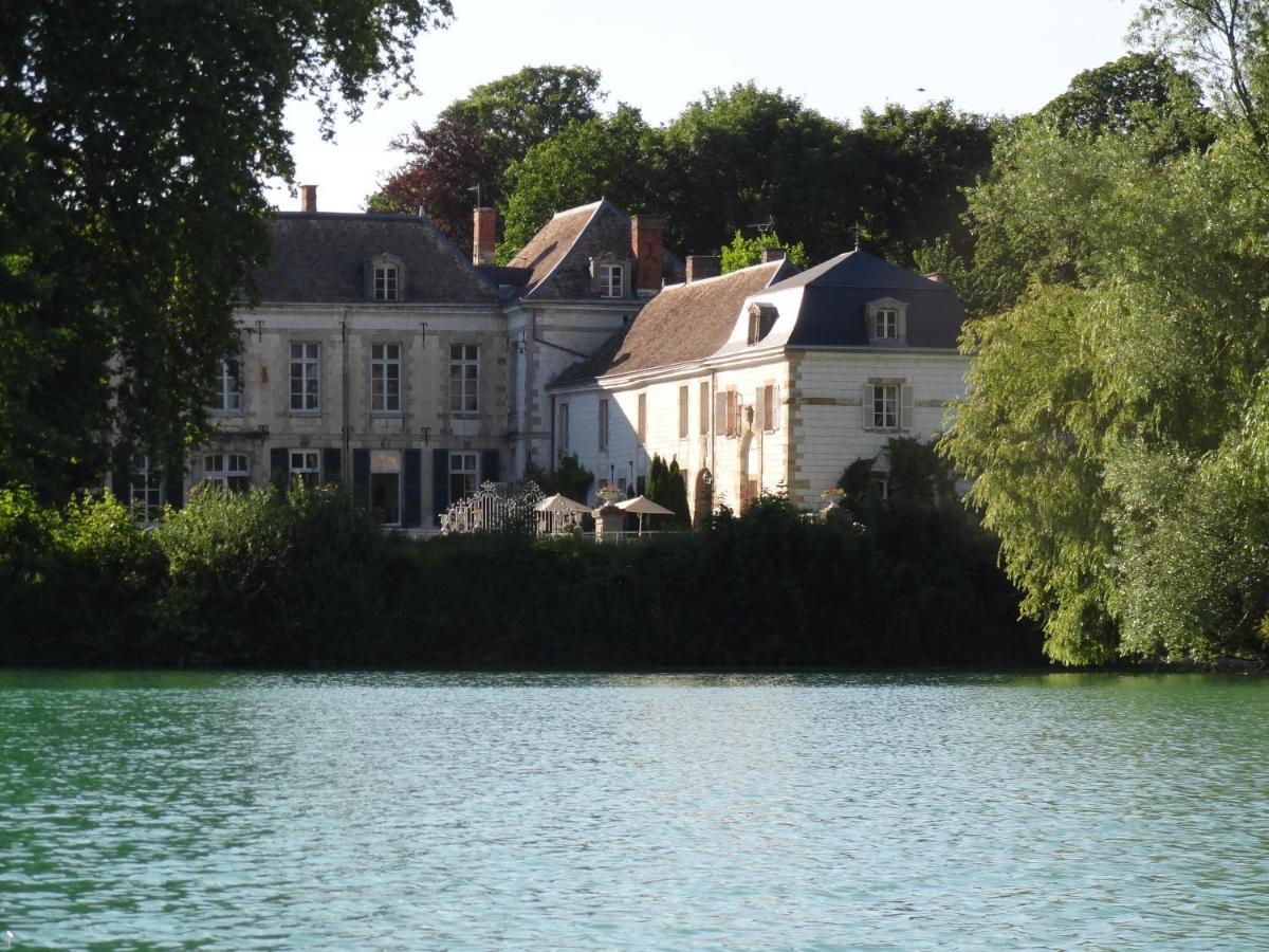 Chateau De Juvigny Luaran gambar
